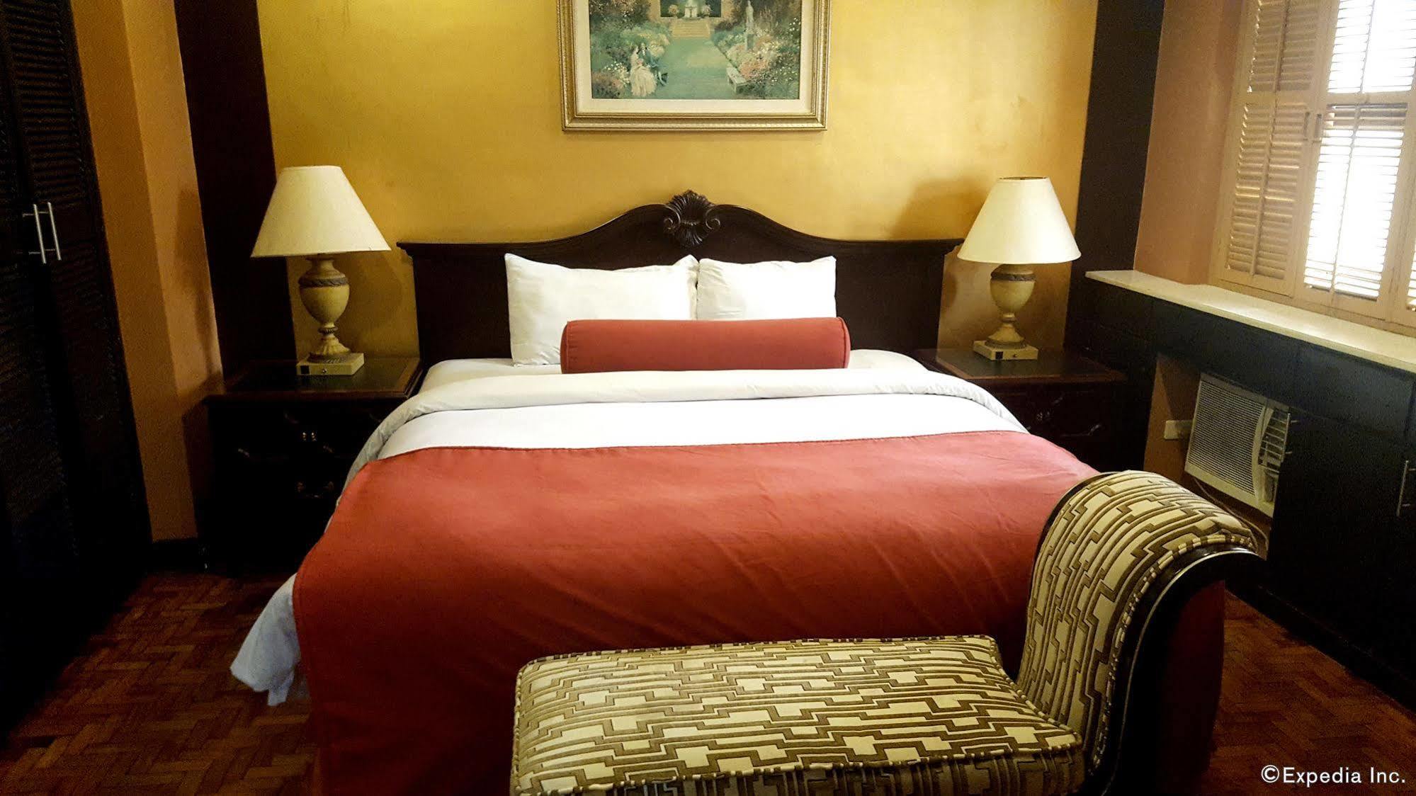 Lourdes Suites Makati City Exteriör bild